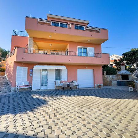Regina Del Mare Apartment Slatine Bagian luar foto